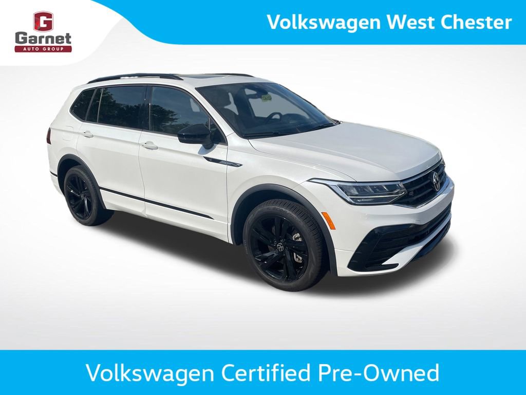 Certified 2024 Volkswagen Tiguan SE R-Line AWD/4WD image 8