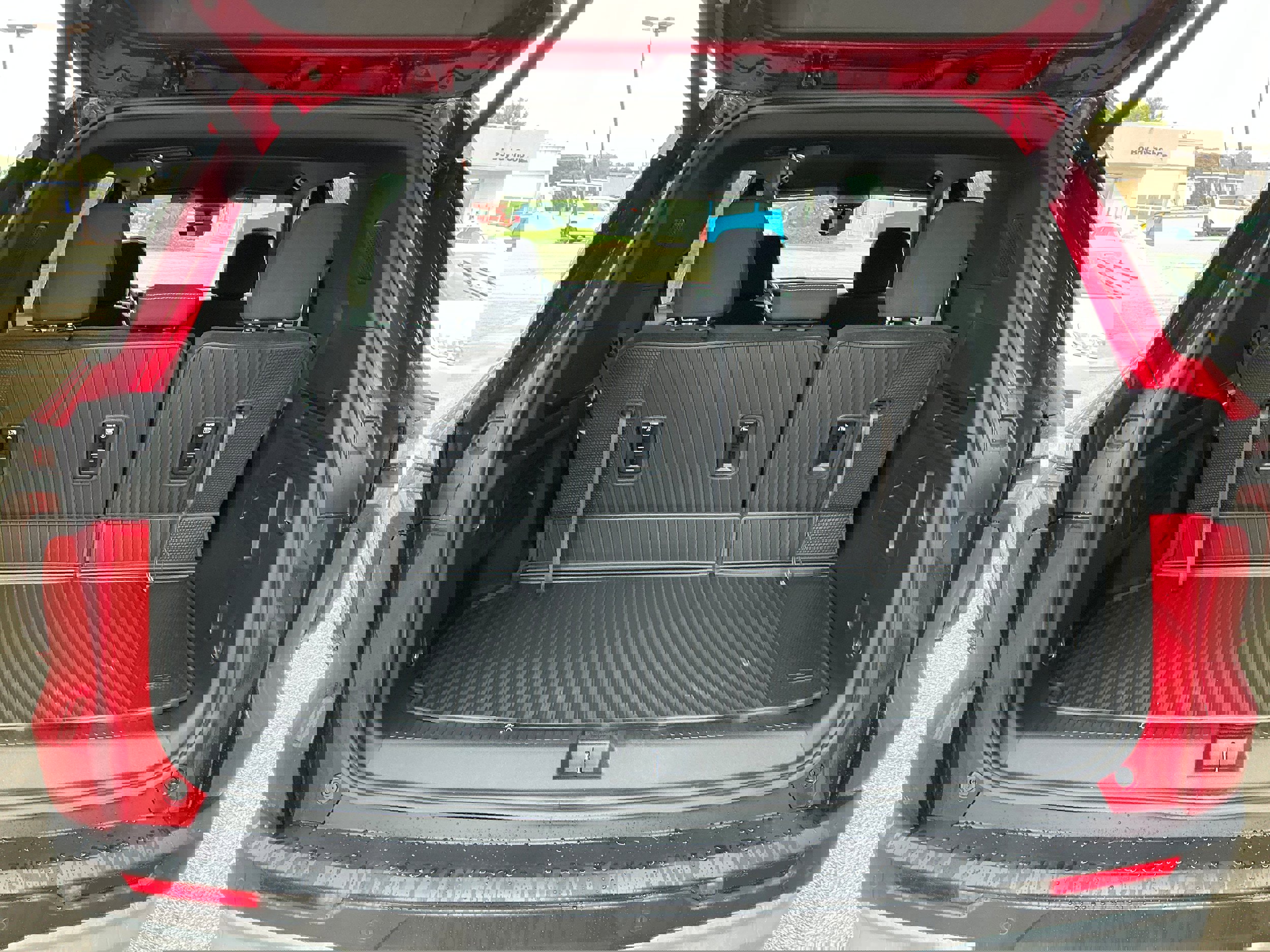 New 2026 Chevrolet Traverse LT w/ Driver Confidence Package image 18