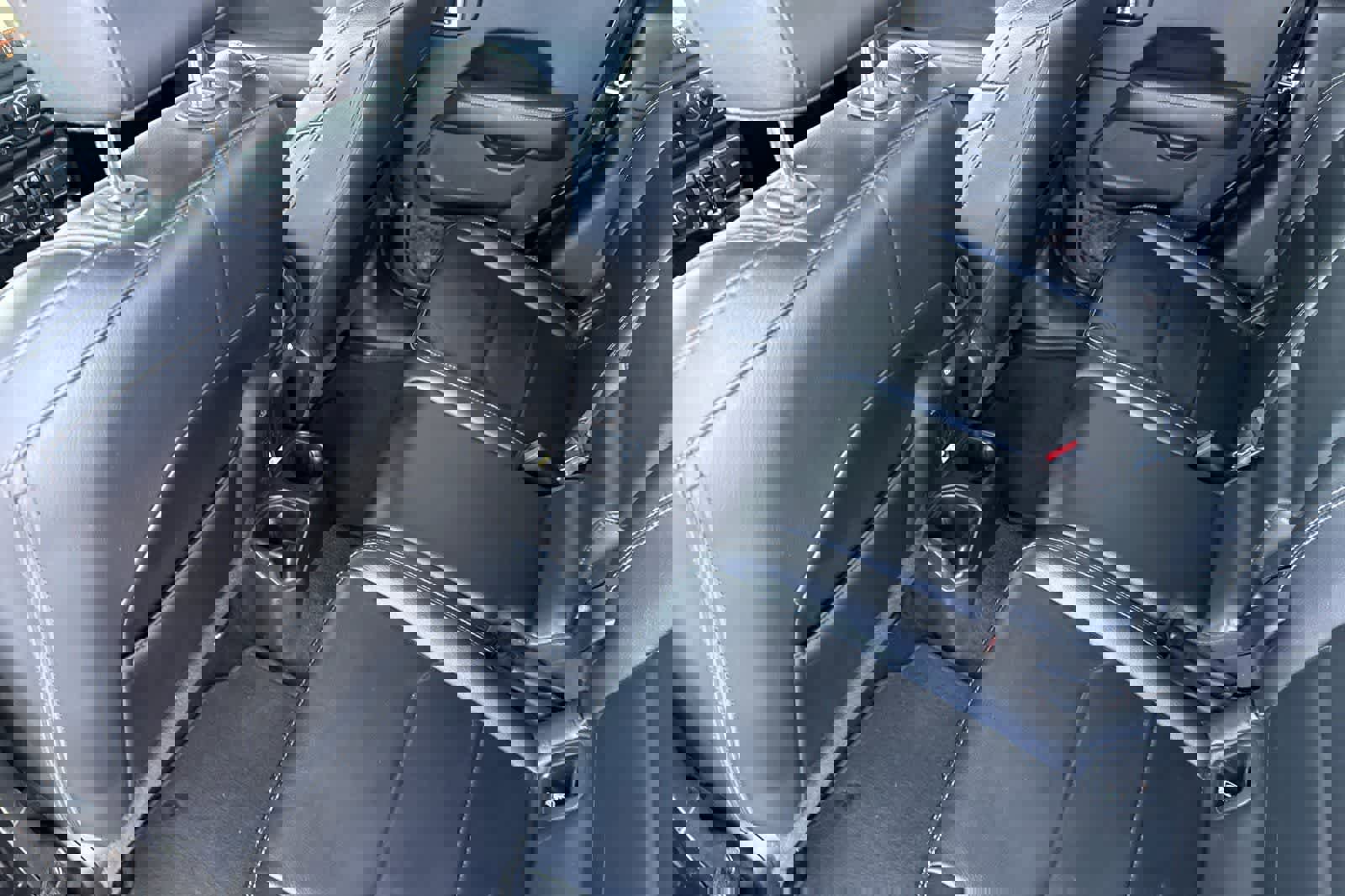 Used 2020 Jeep Gladiator Overland image 4