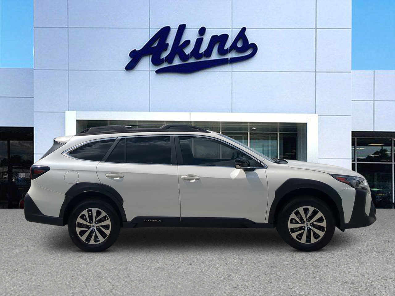 Used 2024 Subaru Outback Premium image 1