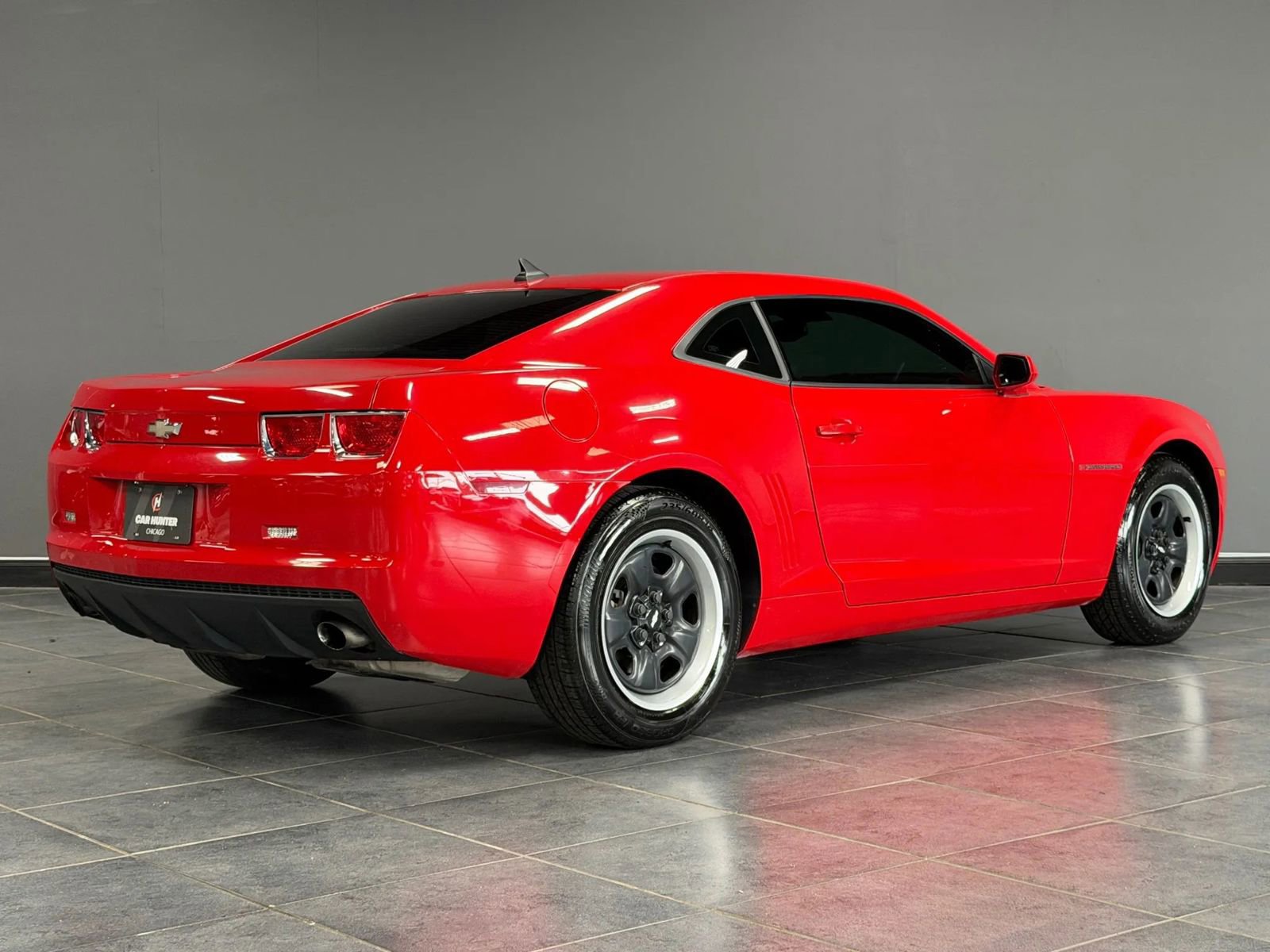 Used 2010 Chevrolet Camaro LS RWD image 5