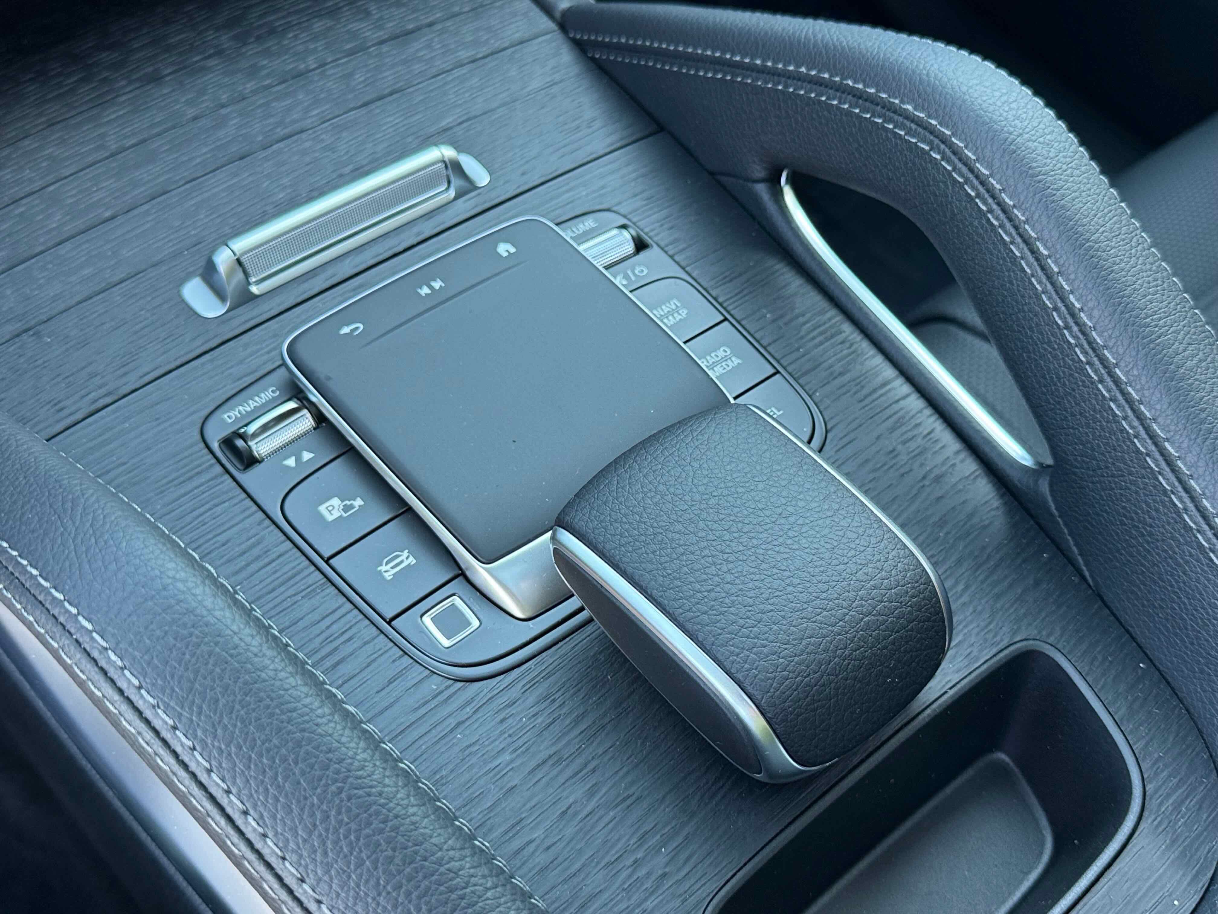 New 2026 Mercedes-Benz GLE 450 4MATIC Coupe image 23