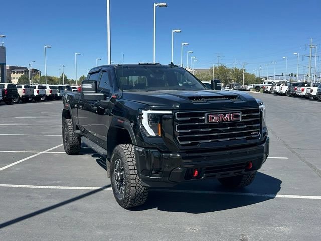 Used 2025 GMC Sierra 3500 AT4 w/ AT4 Premium Plus Package AWD/4WD image 10