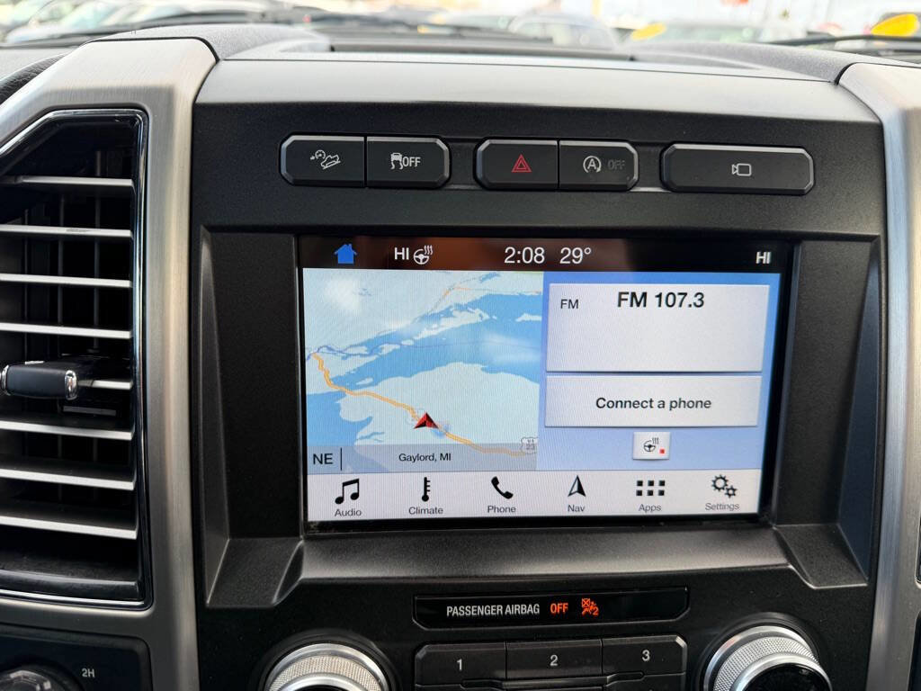 Used 2017 Ford F150 Platinum w/ Equipment Group 701A Luxury AWD/4WD image 25