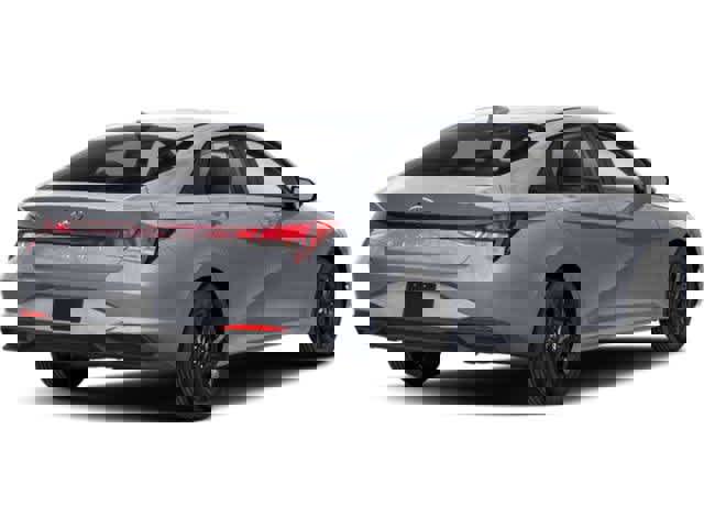 Used 2023 Hyundai Elantra SEL w/ Cargo Package image 5