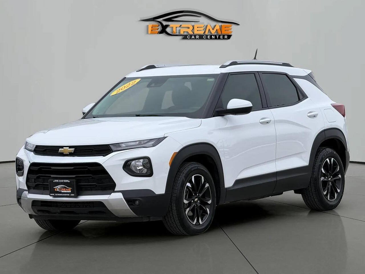 Used 2022 Chevrolet TrailBlazer LT w/ Convenience Package FWD image 1