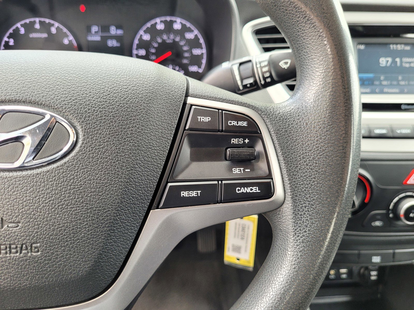 Used 2020 Hyundai Accent SE image 23