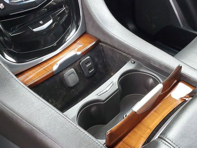 Used 2016 Cadillac Escalade ESV Luxury image 23