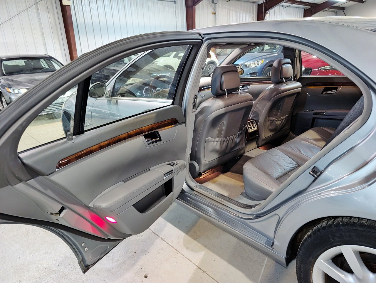 Used 2008 Mercedes-Benz S 550 4MATIC image 20
