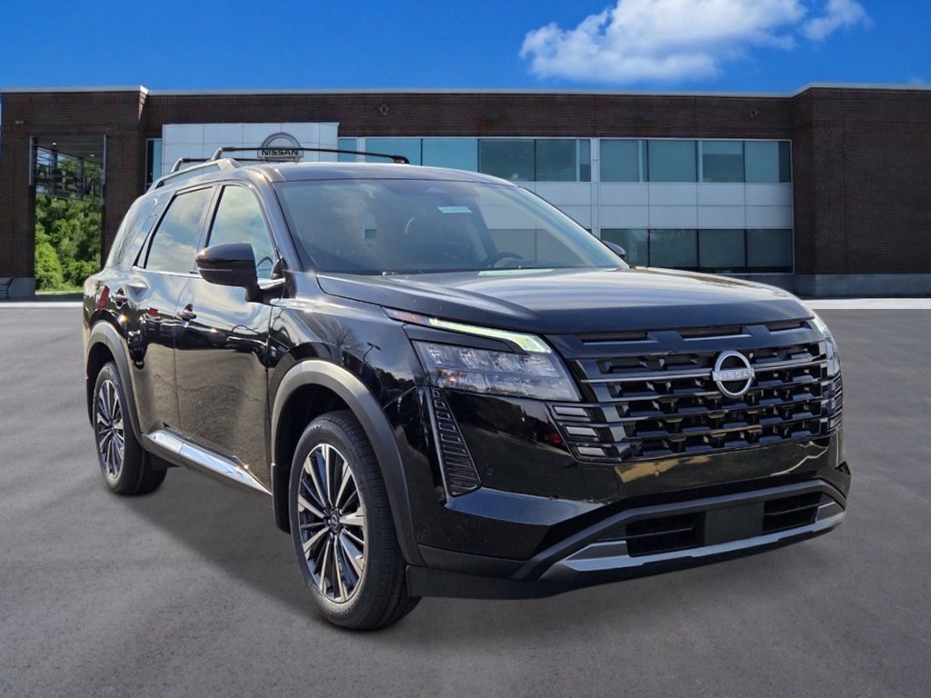 New 2026 Nissan Pathfinder Platinum FWD image 7