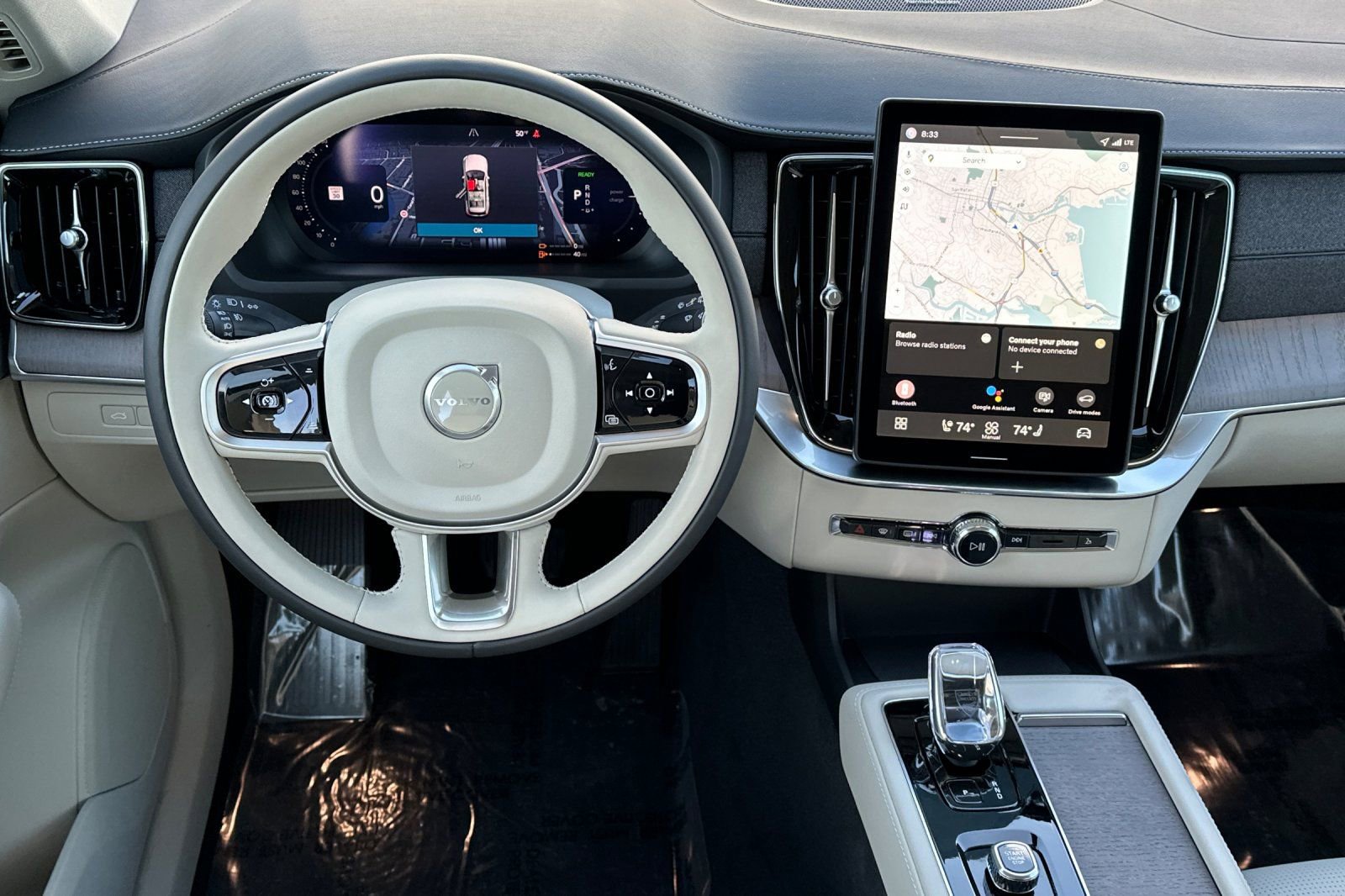 New 2026 Volvo XC90 T8 Ultra w/ Protection Package Premier AWD/4WD image 16