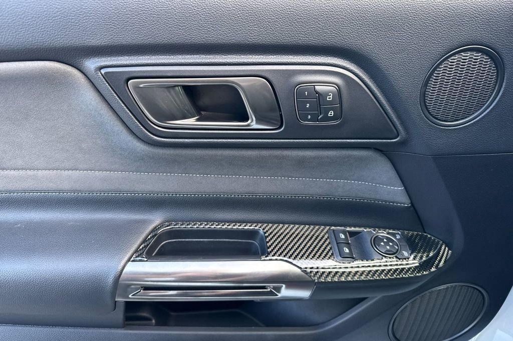 Used 2019 Ford Mustang Shelby GT350 w/ Technology Package image 14