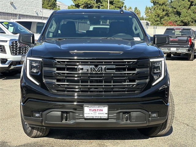 Used 2026 GMC Sierra 1500 Elevation w/ LPO, Elevation Black Package image 2