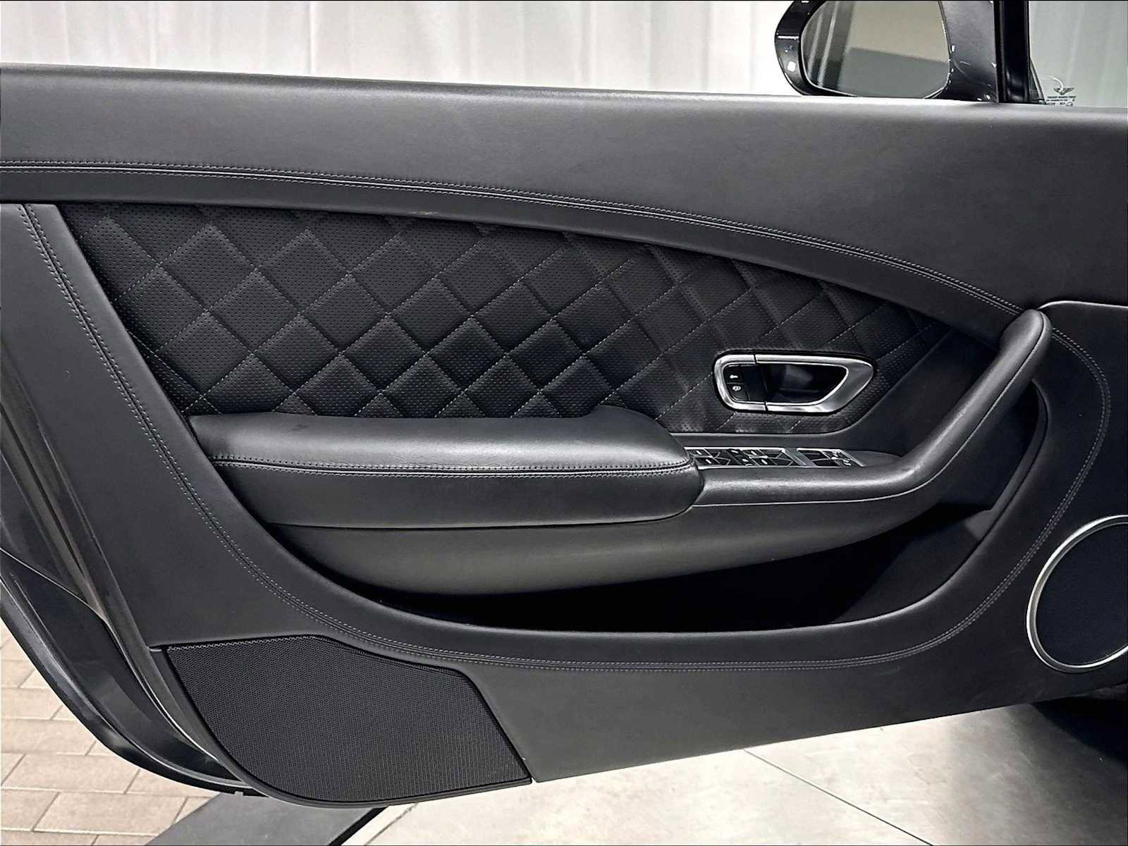 Used 2017 Bentley Continental GT AWD/4WD image 24