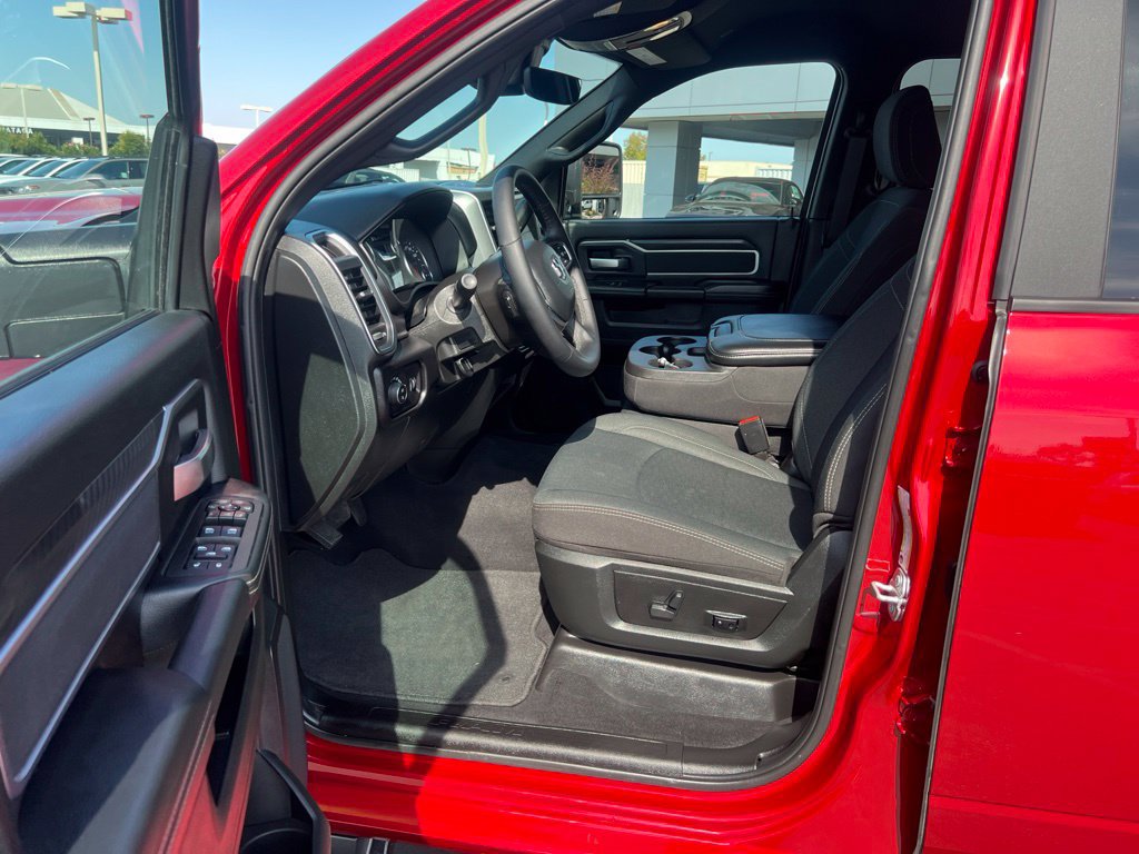 Used 2026 RAM 2500 Big Horn AWD/4WD image 24