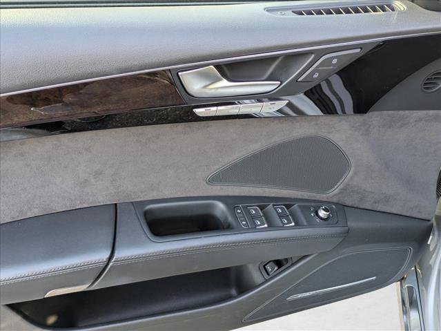 Used 2012 Audi A8 L 4.2 image 14