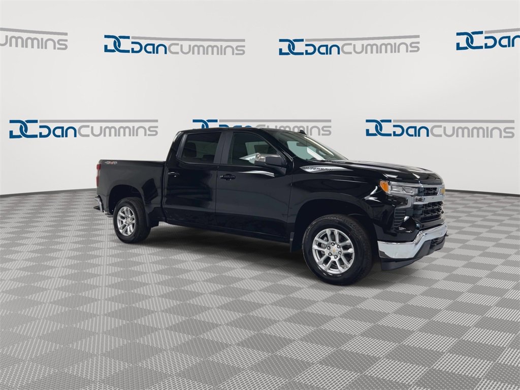 New 2026 Chevrolet Silverado 1500 LT image 2