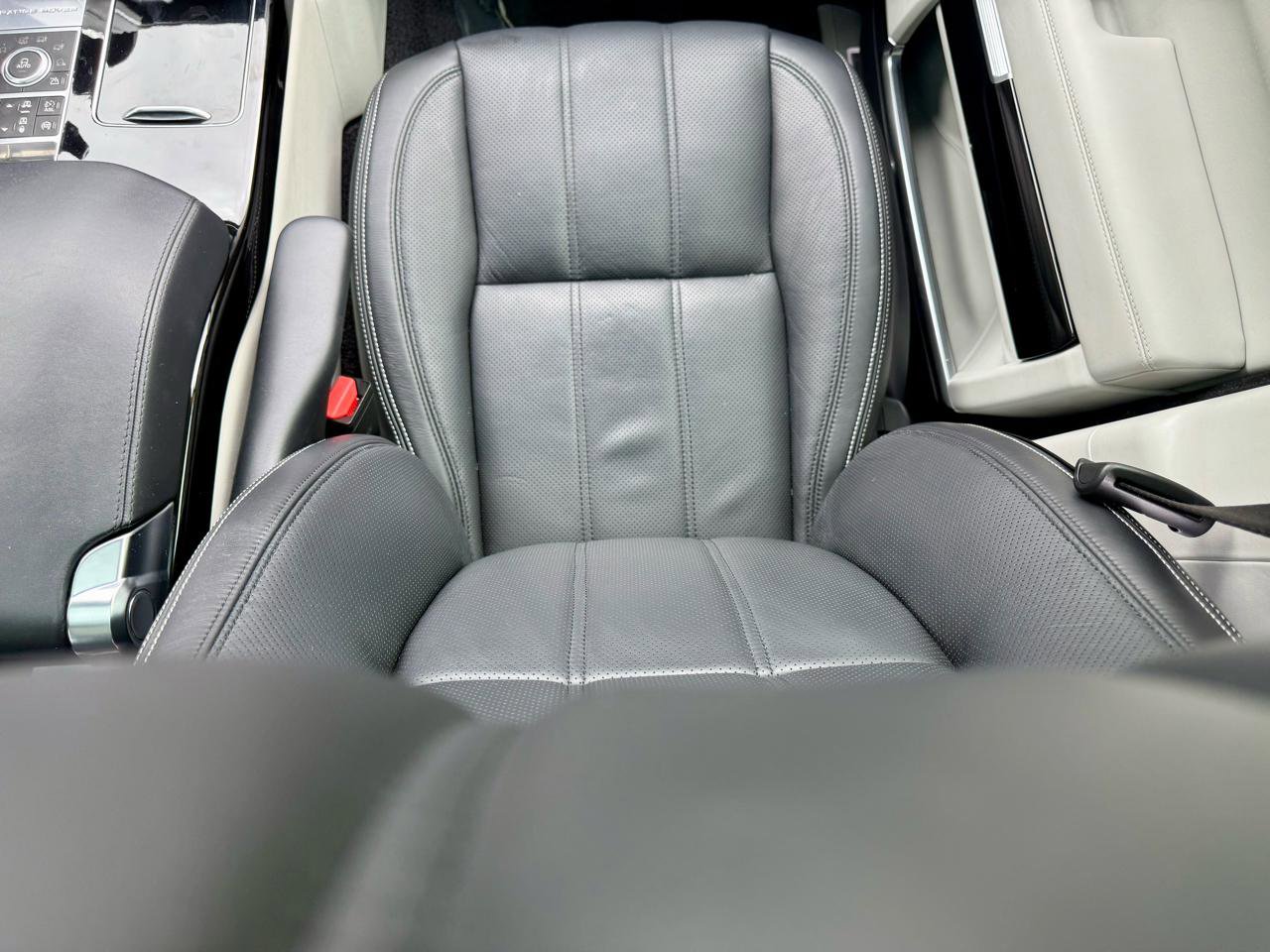 Used 2014 Land Rover Range Rover Autobiography AWD/4WD image 26