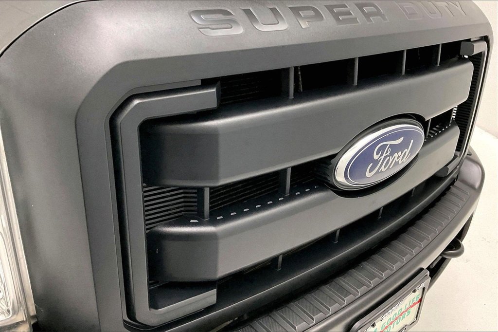 Used 2015 Ford F250 XL w/ Power Equipment Group image 23