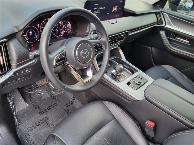 Used 2025 MAZDA CX-70 Plug-In Hybrid w/ Premium Pkg image 7