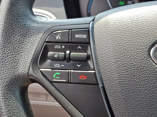 Used 2017 Hyundai Sonata SE FWD image 17
