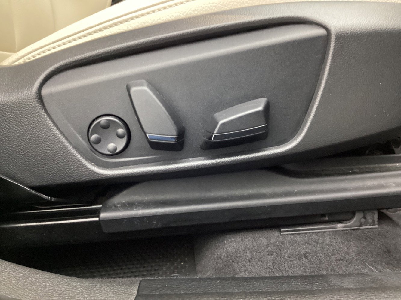 Used 2022 BMW X2 xDrive28i w/ Convenience Package image 42