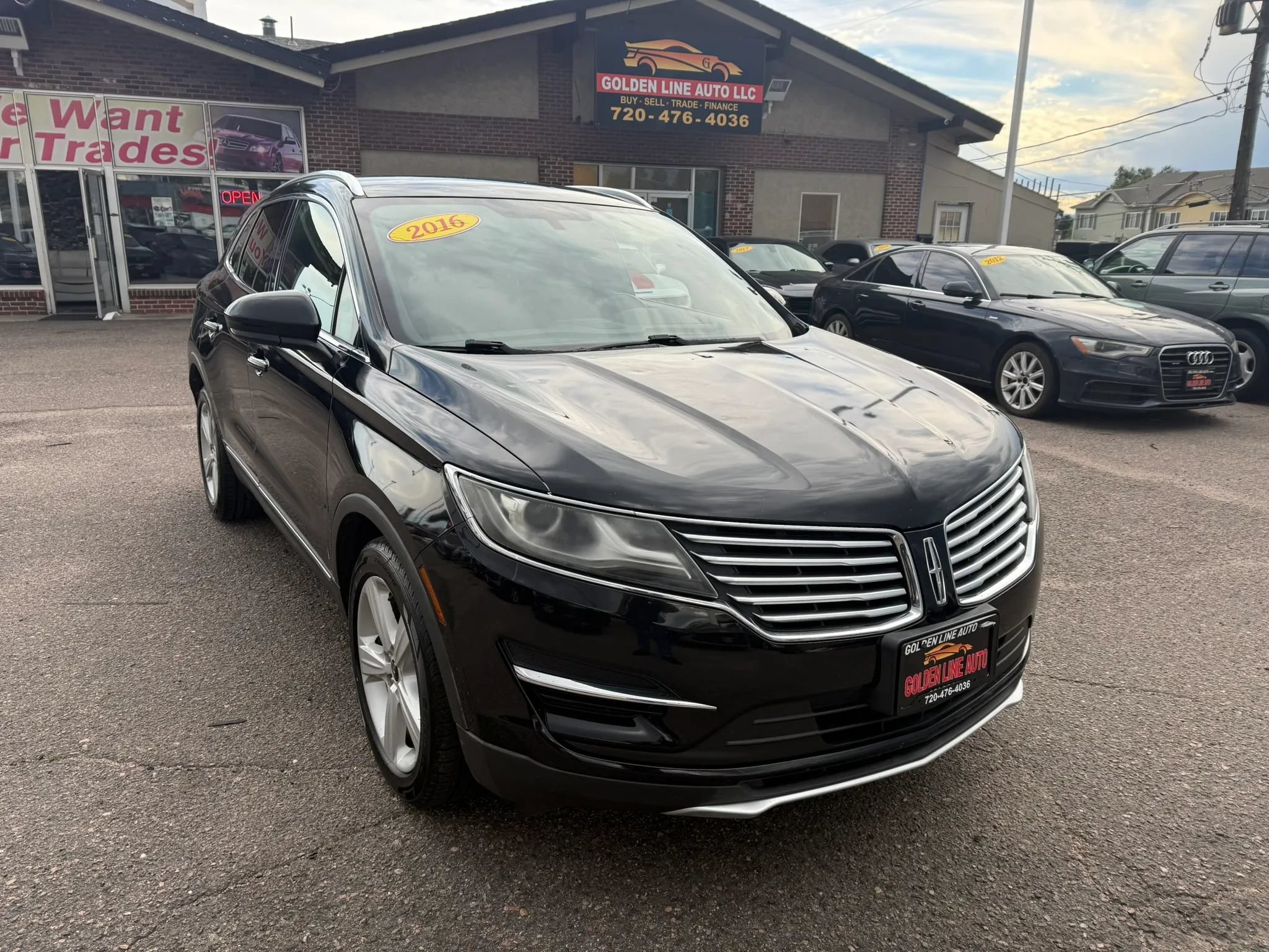 Used 2016 Lincoln MKC Premiere AWD/4WD image 2