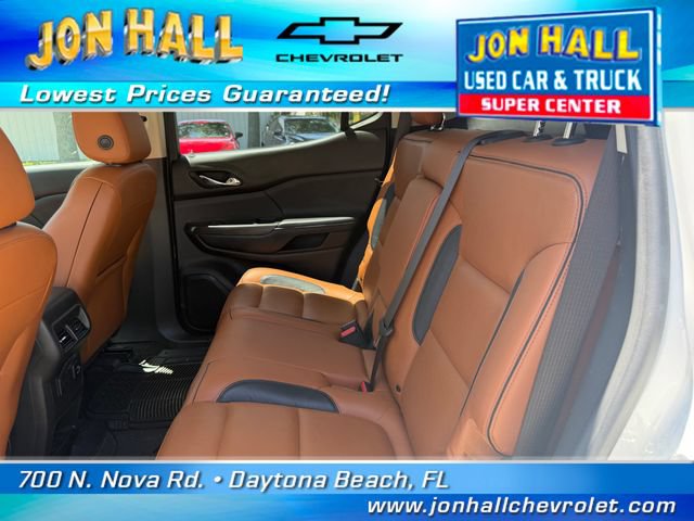 Used 2017 GMC Acadia SLT AWD/4WD image 17