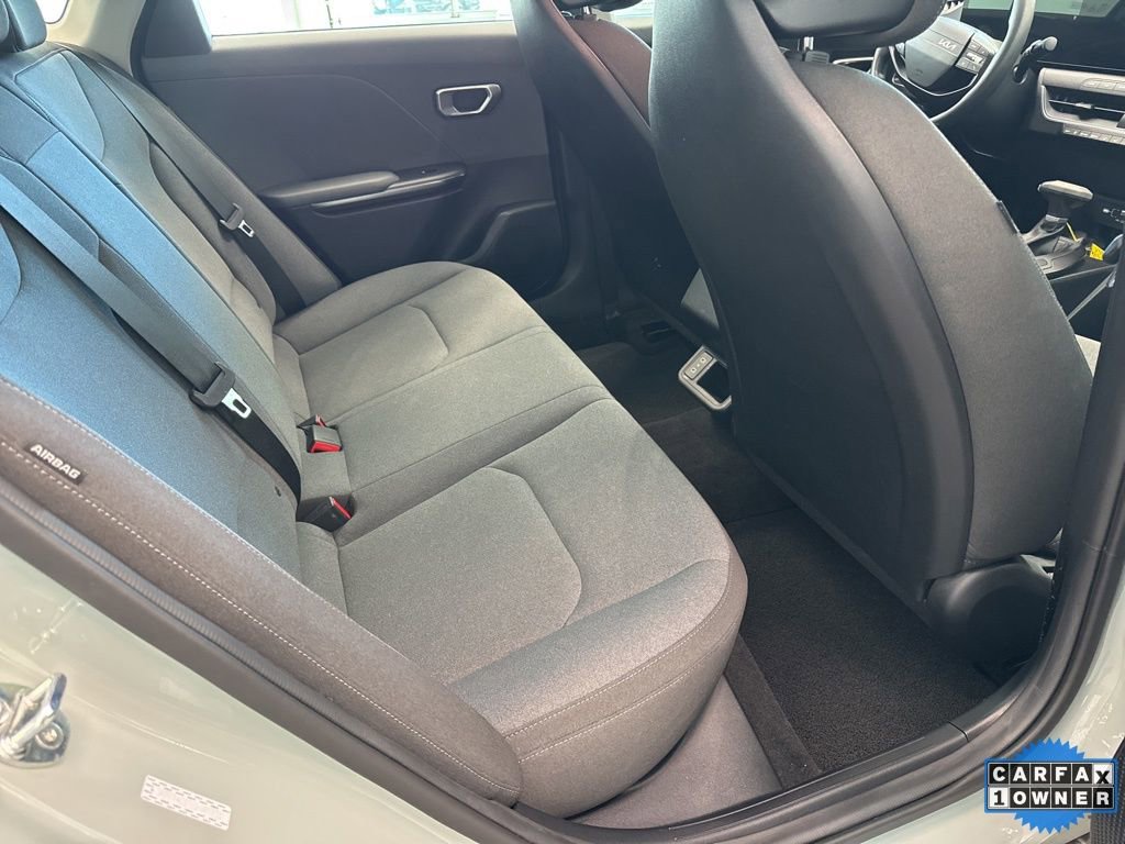 Used 2025 Kia K4 LXS image 13