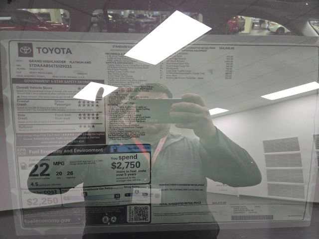 New 2026 Toyota Grand Highlander Platinum image 7