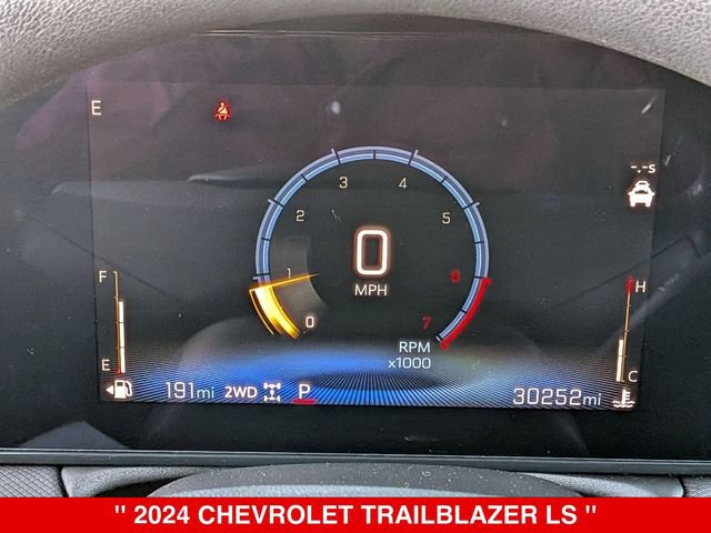 Used 2024 Chevrolet TrailBlazer LS AWD/4WD image 20