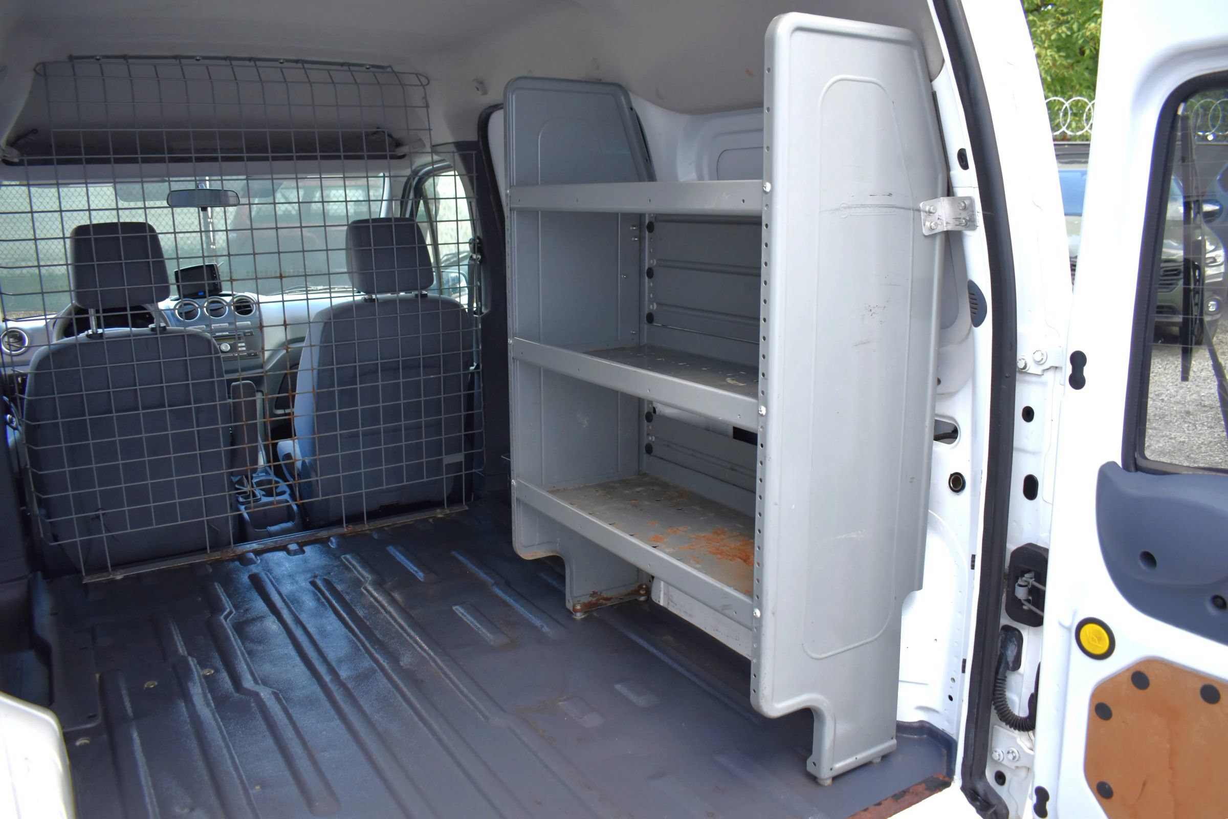 Used 2011 Ford Transit Connect XLT FWD image 28