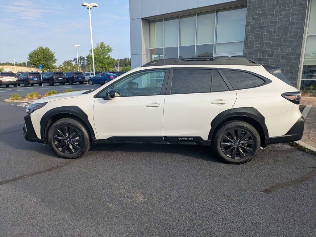 Certified 2025 Subaru Outback Onyx Edition AWD/4WD image 8