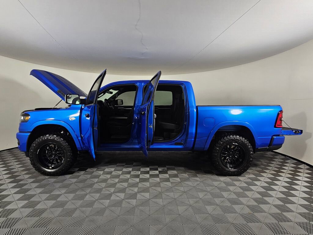 New 2026 RAM 1500 Big Horn w/ Night Edition image 19