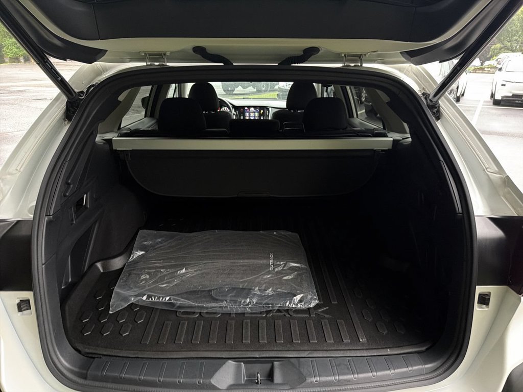 Certified 2022 Subaru Outback Premium AWD/4WD image 26