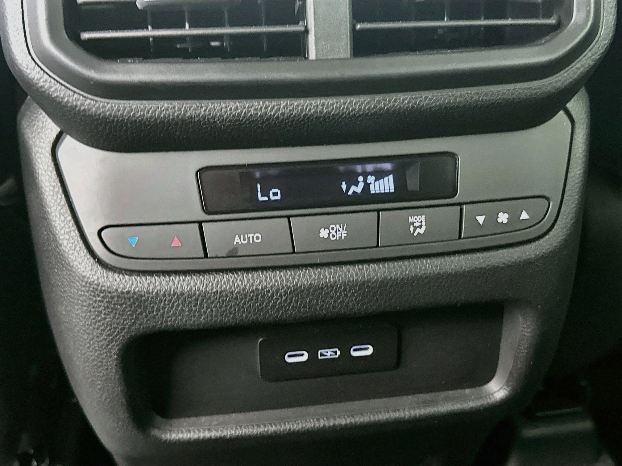 Used 2024 Honda Pilot EX-L image 25