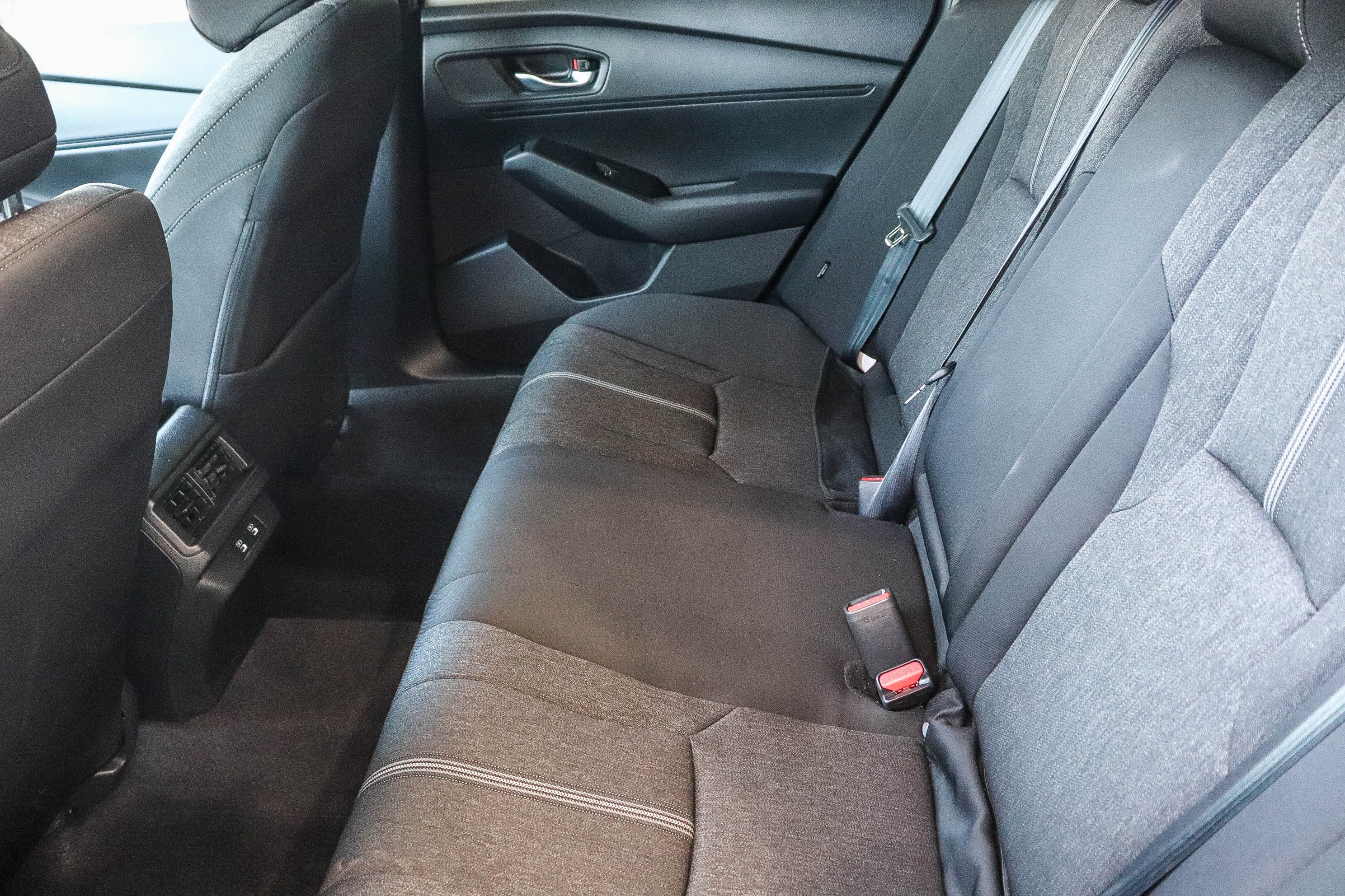 Certified 2025 Honda Accord Sport image 21