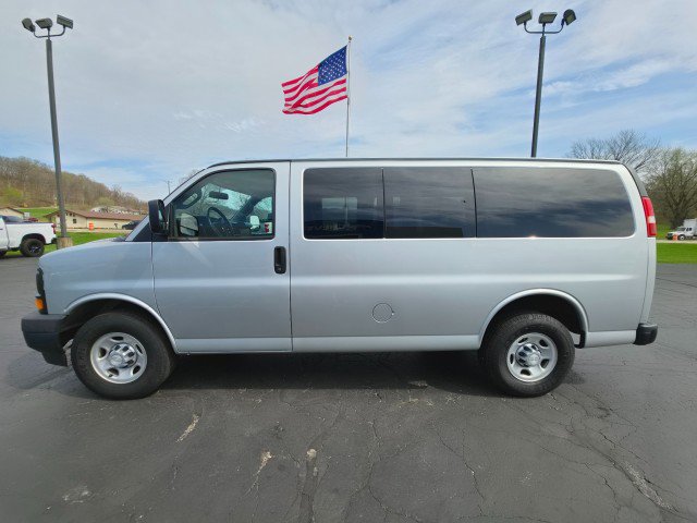Used 2017 Chevrolet Express 2500 LS image 2