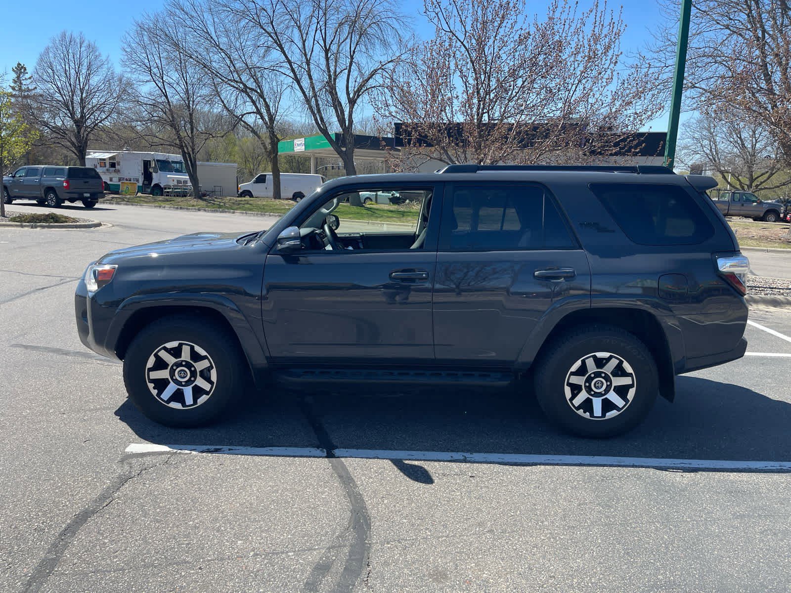 Used 2024 Toyota 4Runner TRD Off-Road Premium w/ Off Road Premium Plus Package AWD/4WD image 8