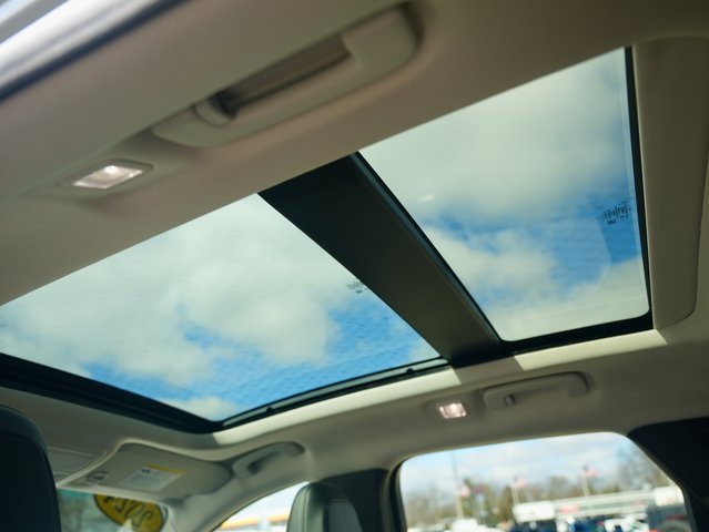 Used 2024 Ford Escape Platinum w/ Premium Technology Package image 33