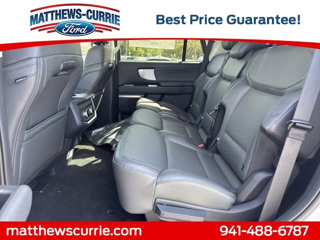 New 2026 Ford Expedition Active image 11