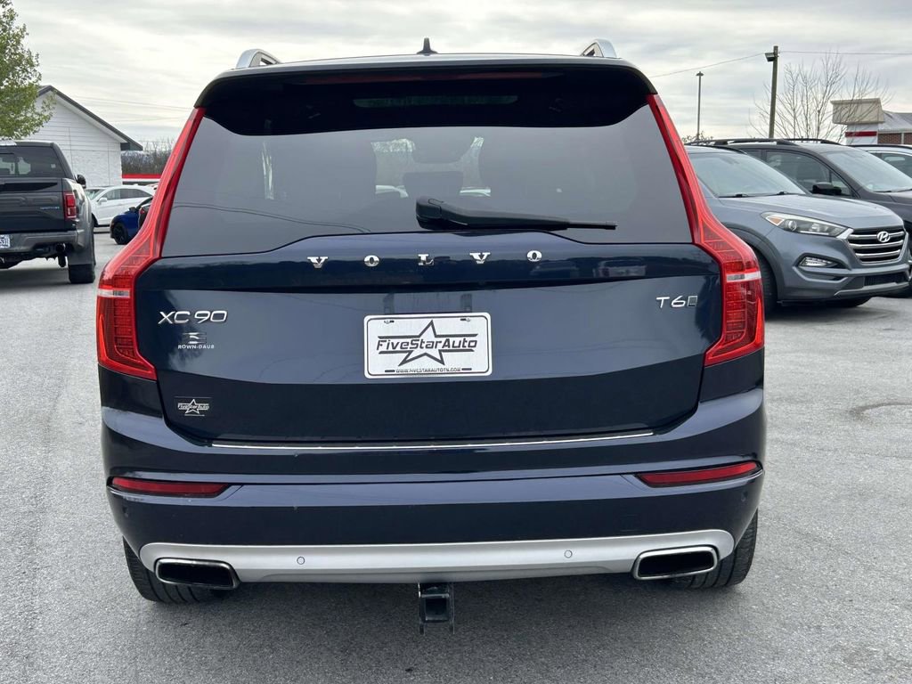 Used 2017 Volvo XC90 T6 Momentum w/ Vision Package image 4