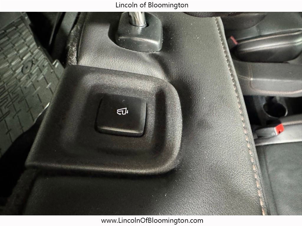 Used 2023 Lincoln Aviator Grand Touring w/ Equipment Group 301A AWD/4WD image 24