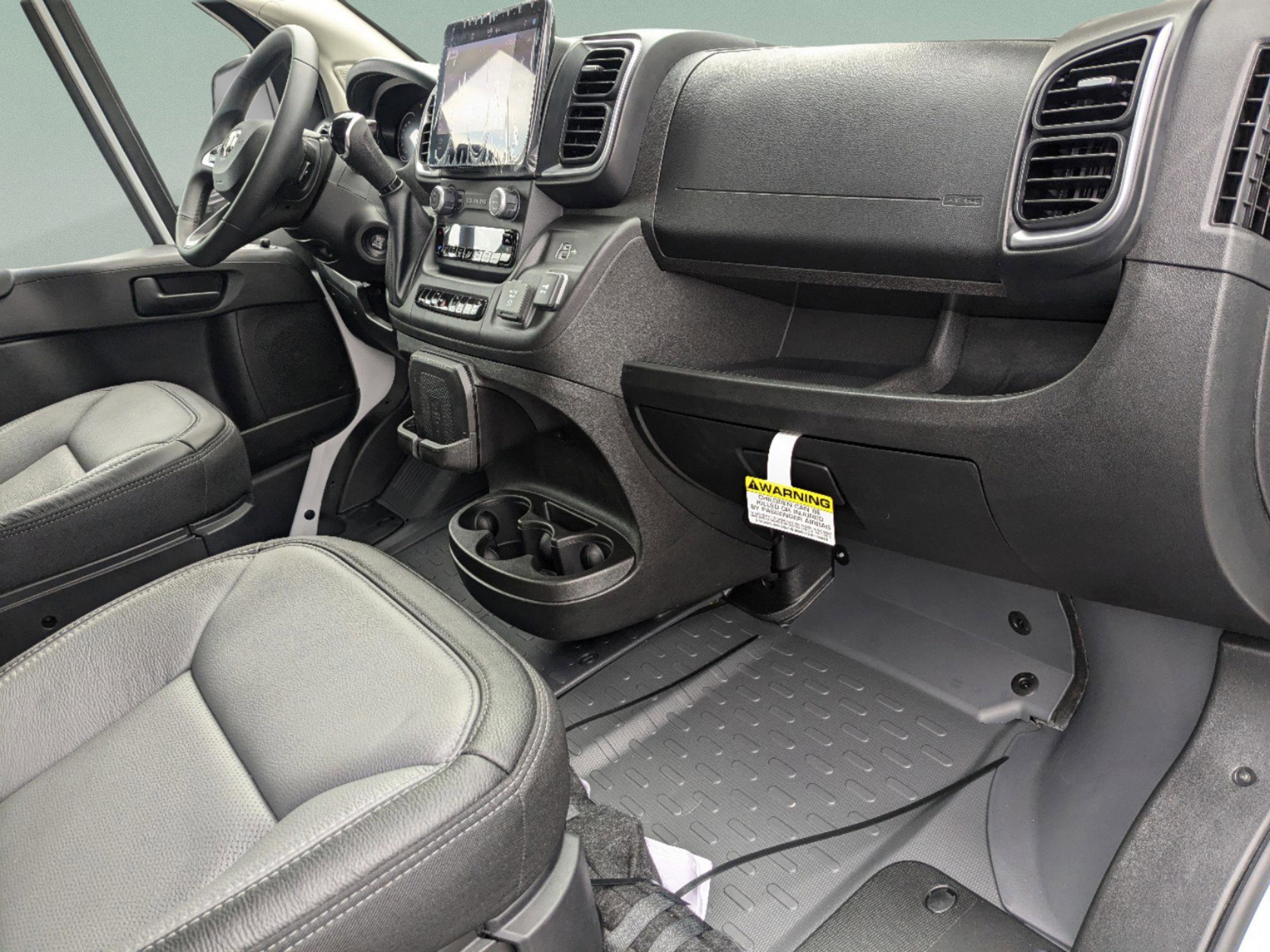 New 2025 RAM ProMaster 3500 w/ Leather Interior Group image 10