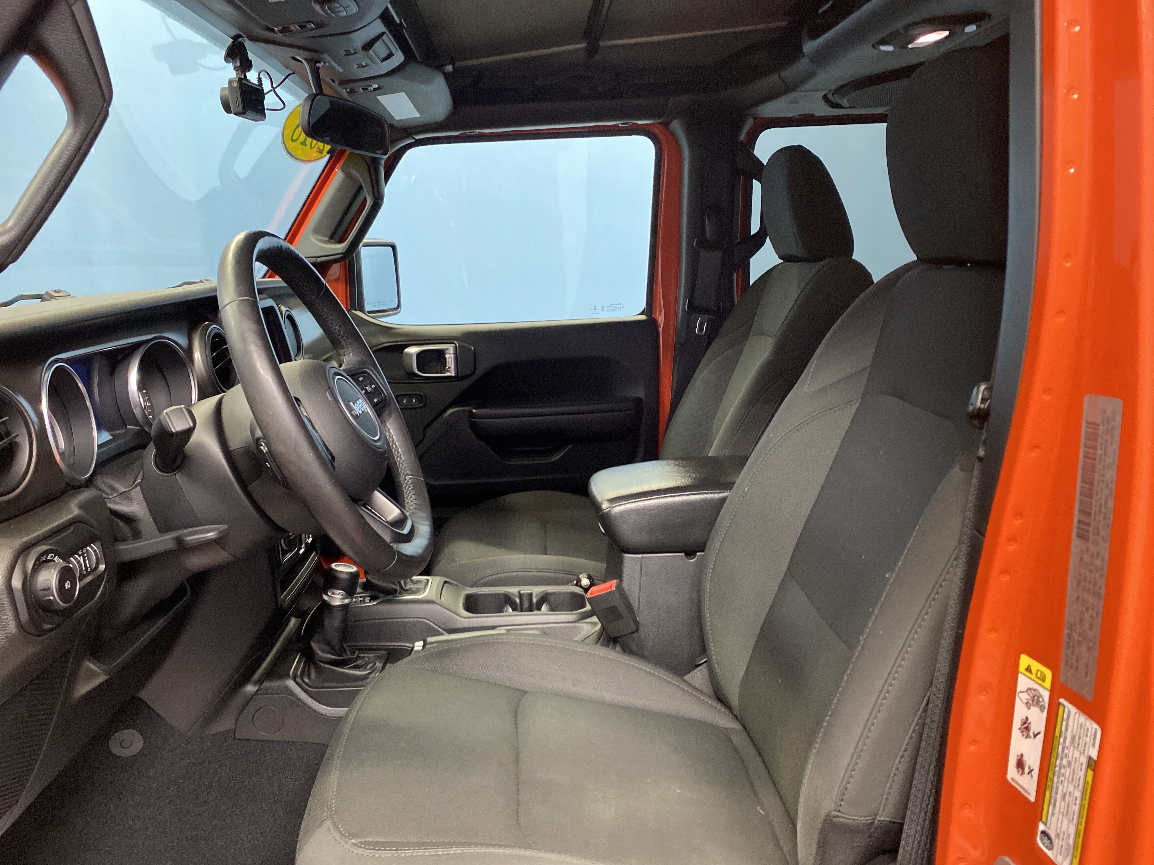 Certified 2018 Jeep Wrangler Unlimited Sport S image 9
