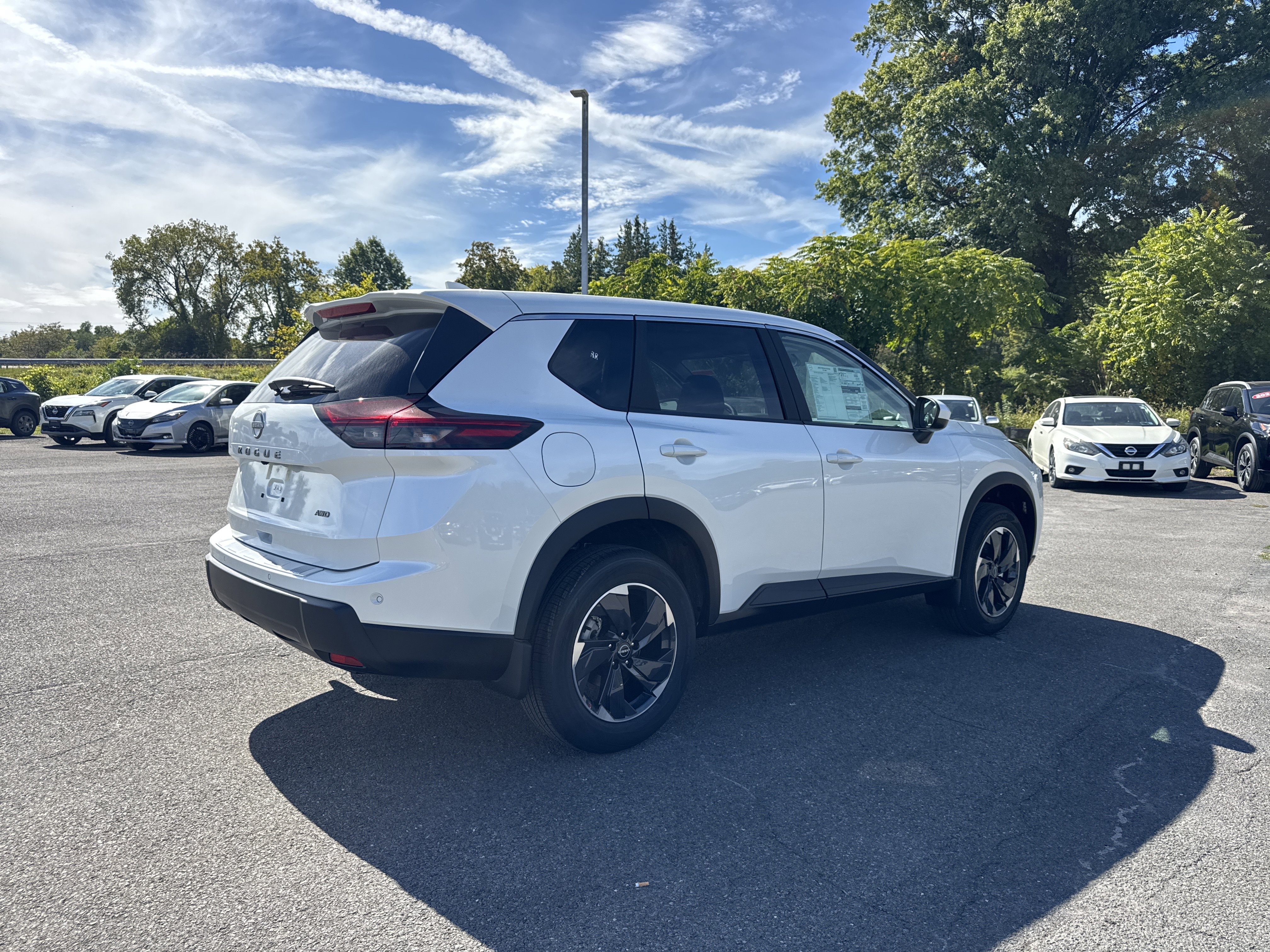New 2026 Nissan Rogue SV image 5