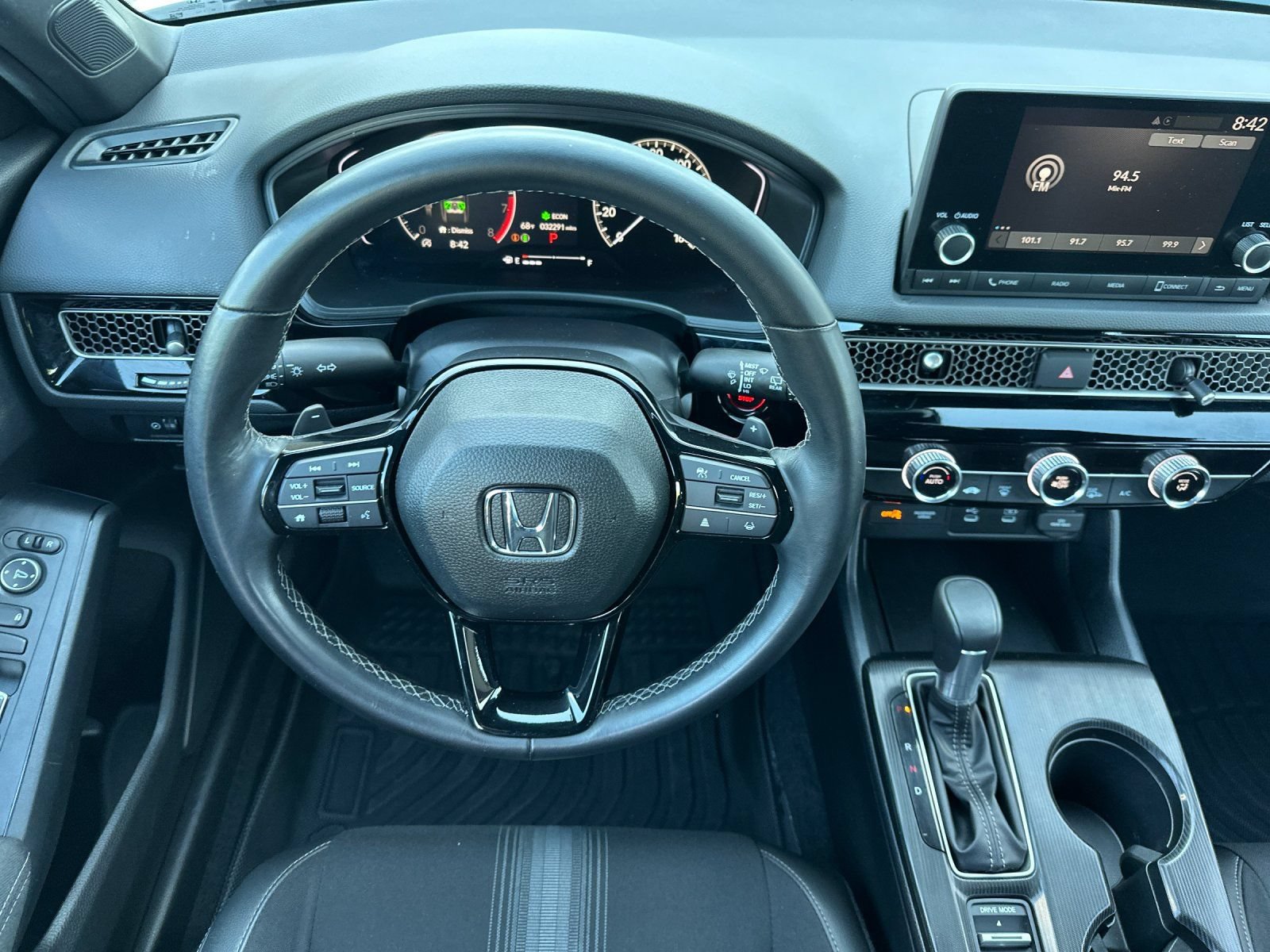 Used 2025 Honda Civic Sport image 13