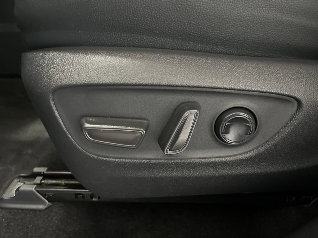 Used 2024 Toyota Grand Highlander Platinum image 24