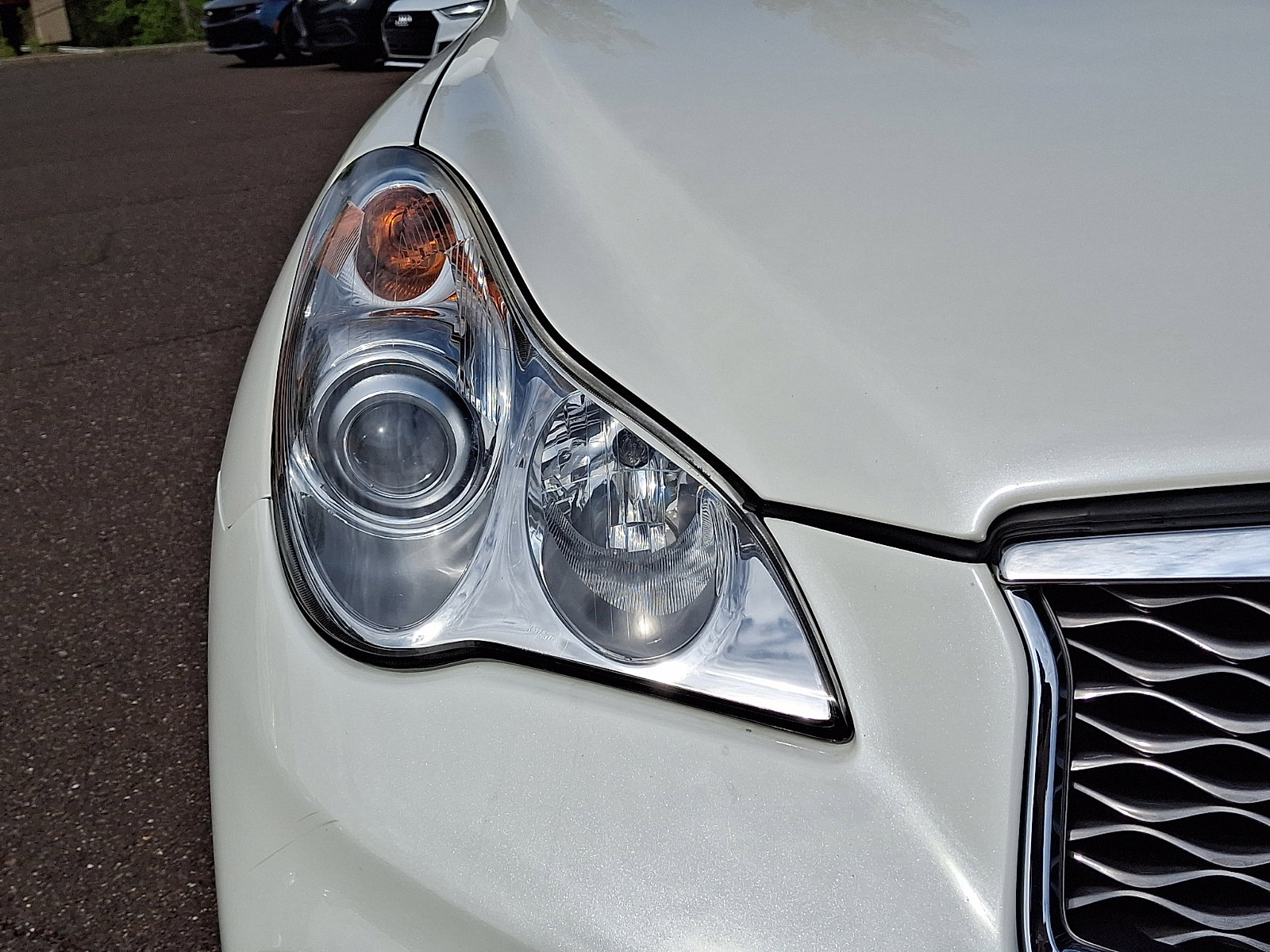 Used 2016 INFINITI QX50 AWD w/ Deluxe Touring Package image 9