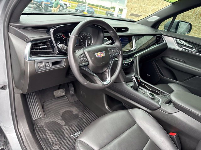Used 2024 Cadillac XT6 Premium Luxury AWD/4WD image 19